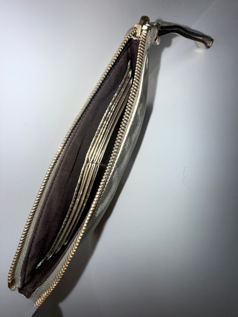 Authentic Gucci Silver GG Monogram Canvas Metallic Silver Leather Trim - Picture 6 of 9